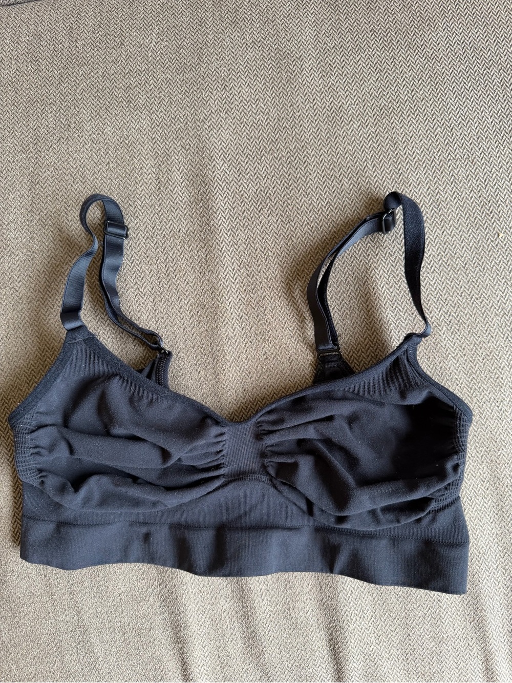 SKIMS Sculpting Bralette in Onyx